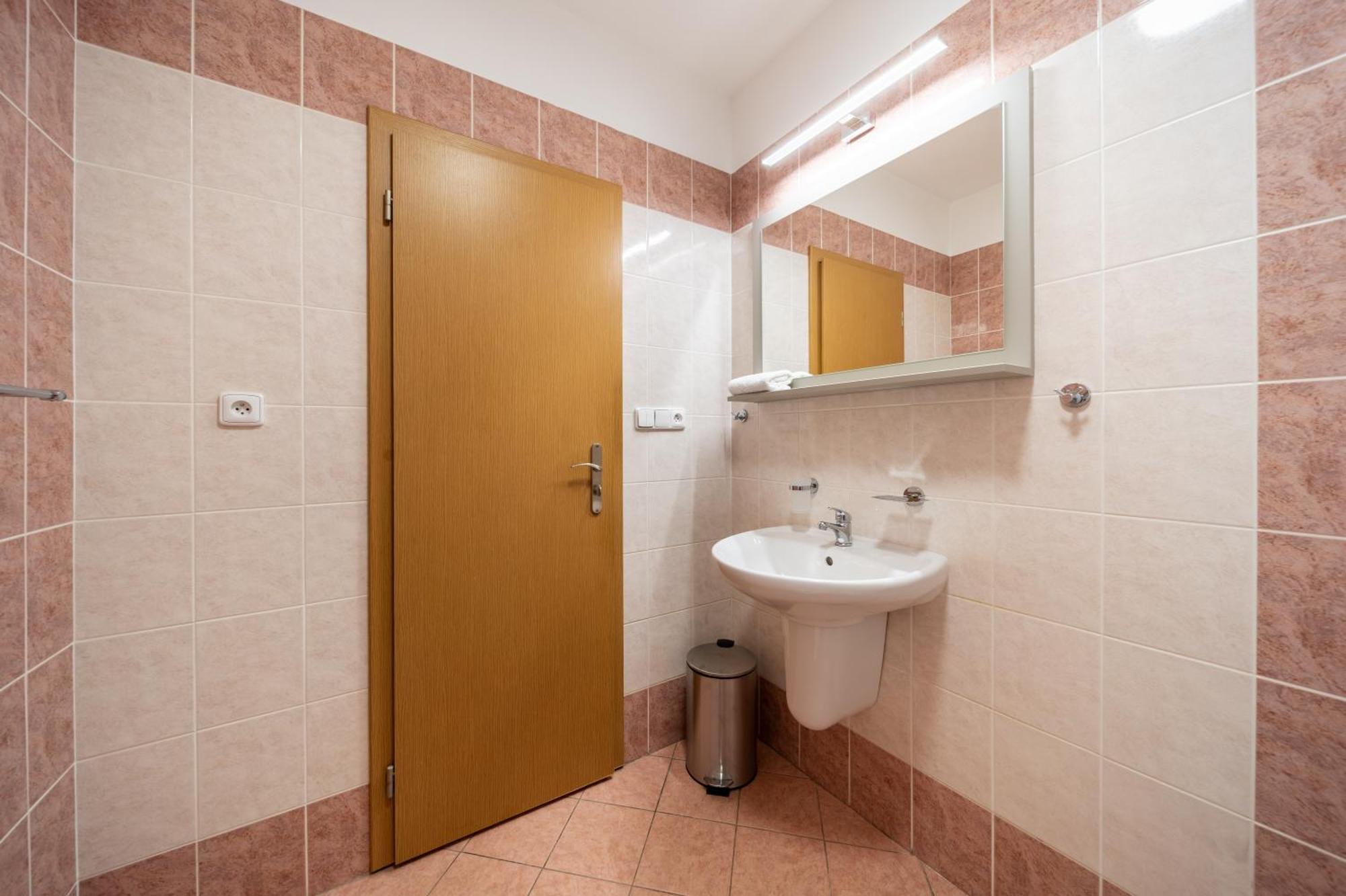 Vila Dum Evropa Trebon Luaran gambar